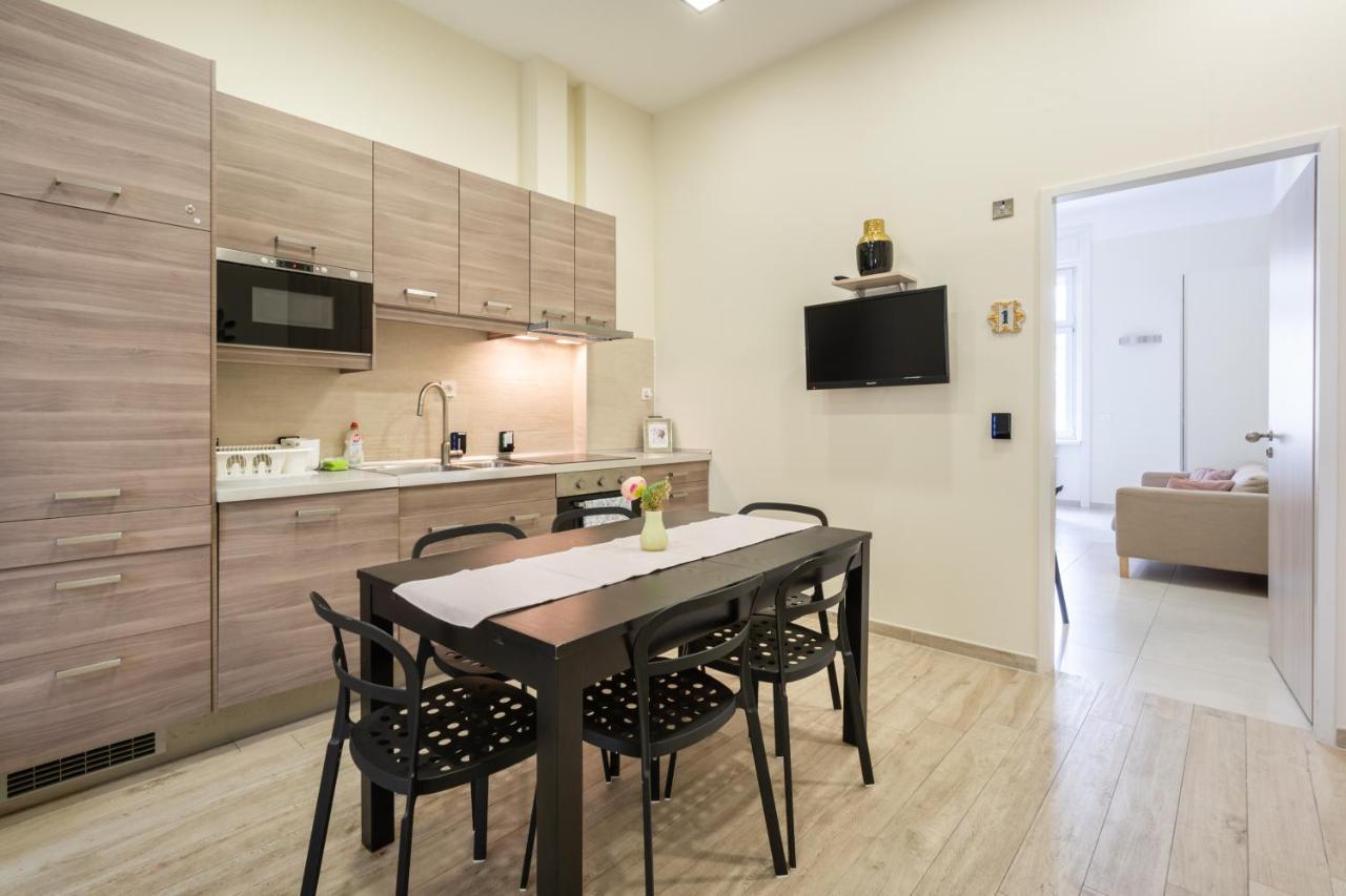 Basilika Monnalisa Luxury 3 Bedrooms Apartment With Amazing View Need Reservation X Free Parking 布达佩斯 外观 照片